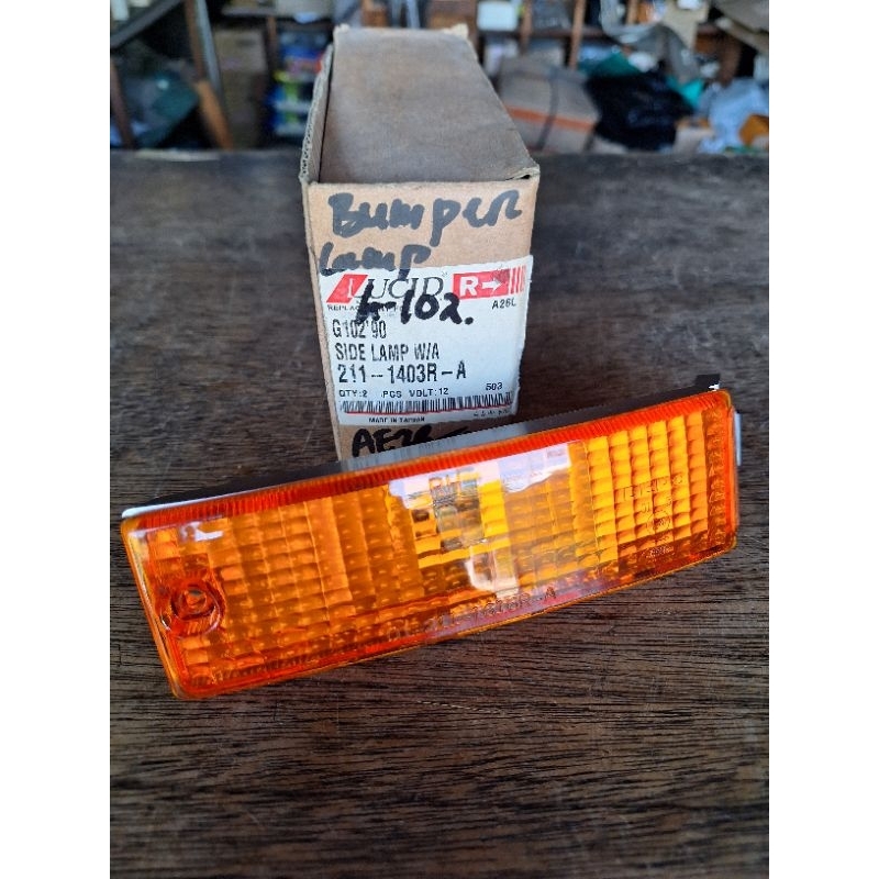 Side lamp Classy G102/lamp bemper G102 depo KANAN