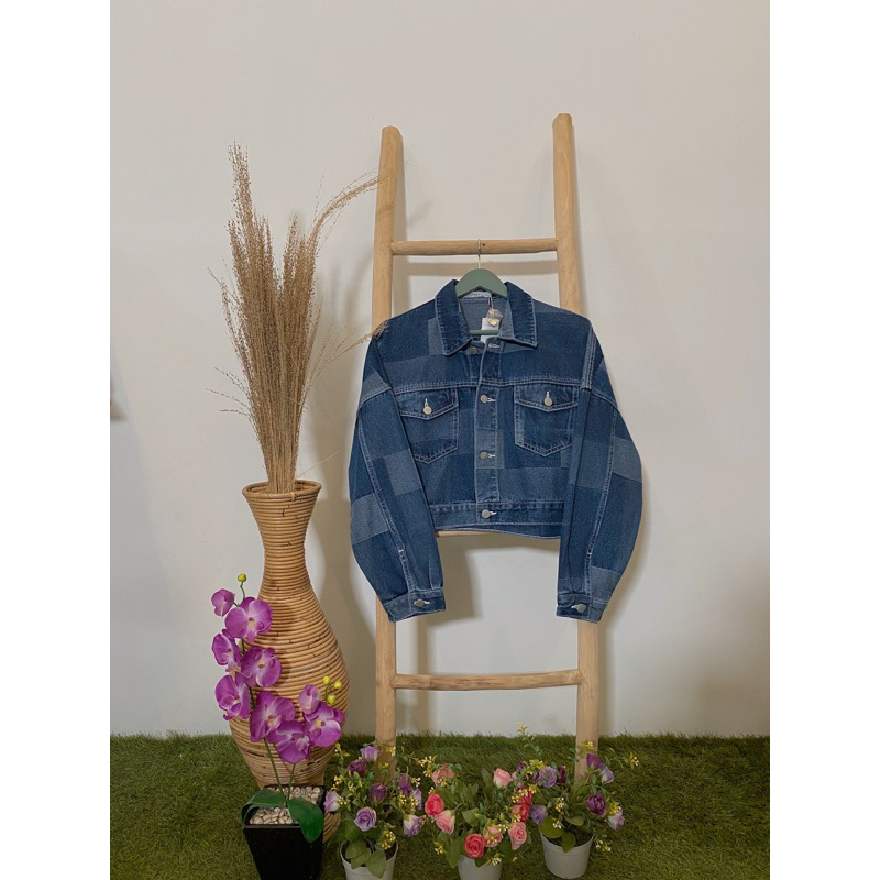 JACKET JEANS WANITA KEKINIAN