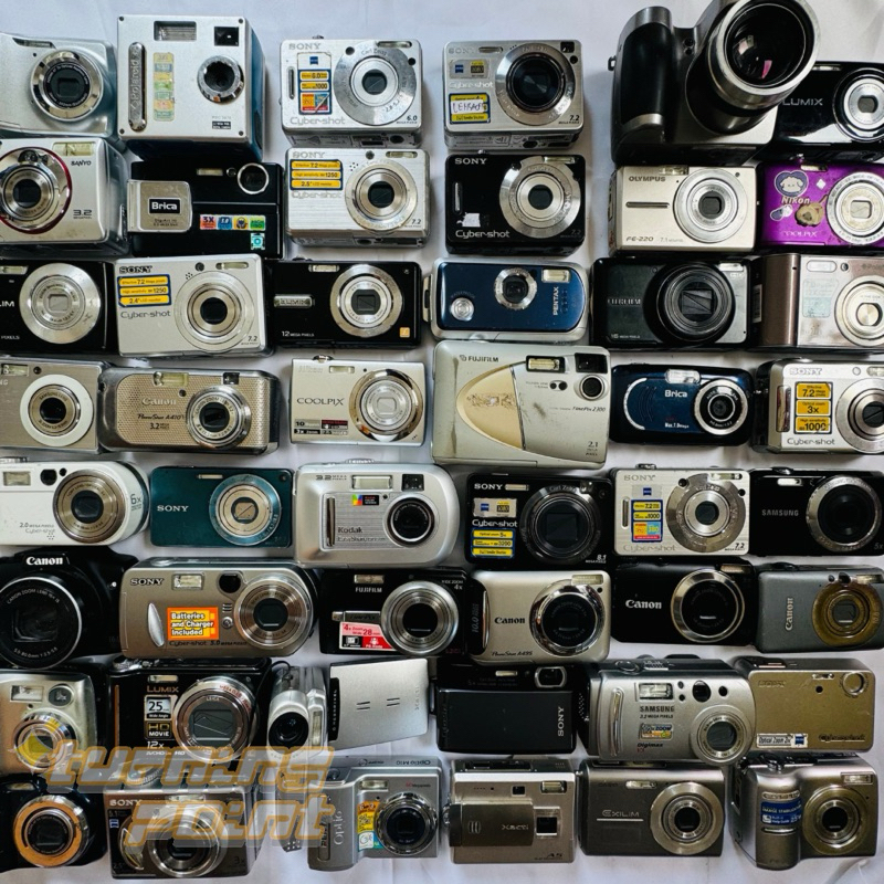 (BACA DESKRIPSI❗❕) Display Mulus Kamera Digital Pocket Digicam Mati / Sparepart / Gambling Tustel Ja