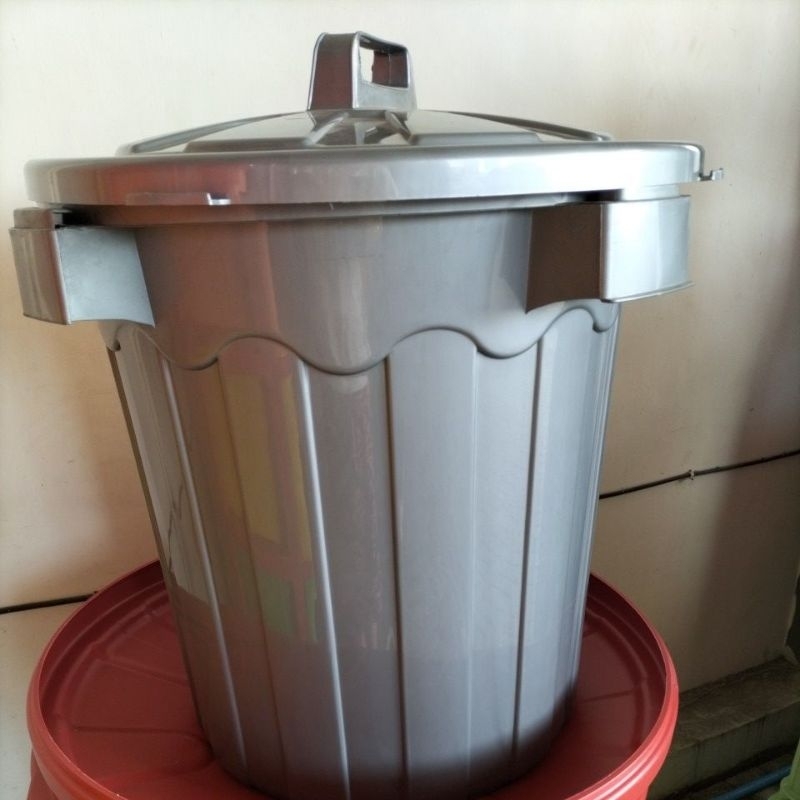 Ember 80 liter + tutup