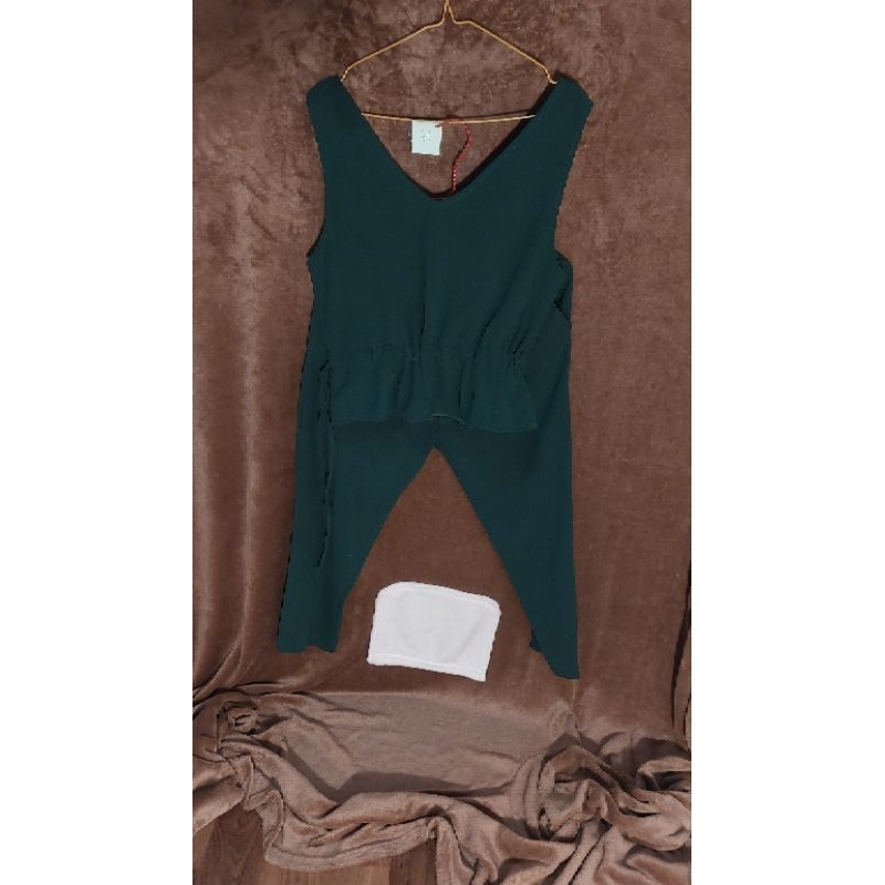 Preloved Baju Kerja Wanita One Set Two Piece Bottle Green