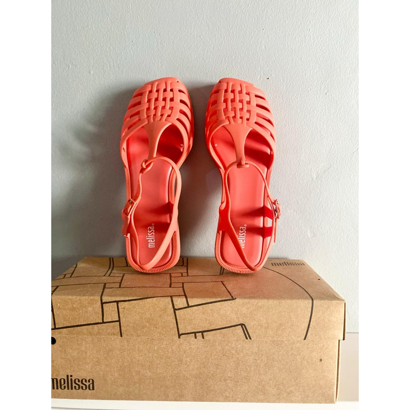 Melissa Aranha Quadrada Jelly (38)