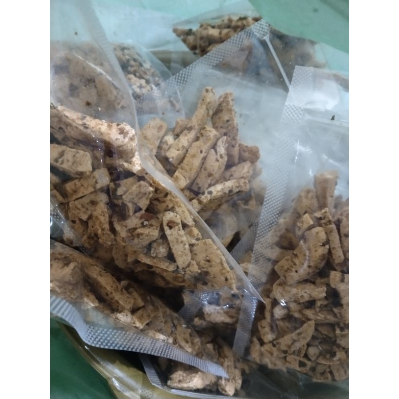 

Basreng pedas daun jeruk