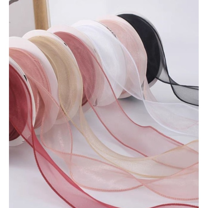 

Terjangkau READY Pita Organza Organdi Ribbon 1ROLL lebar 4cm panjang 9 meter