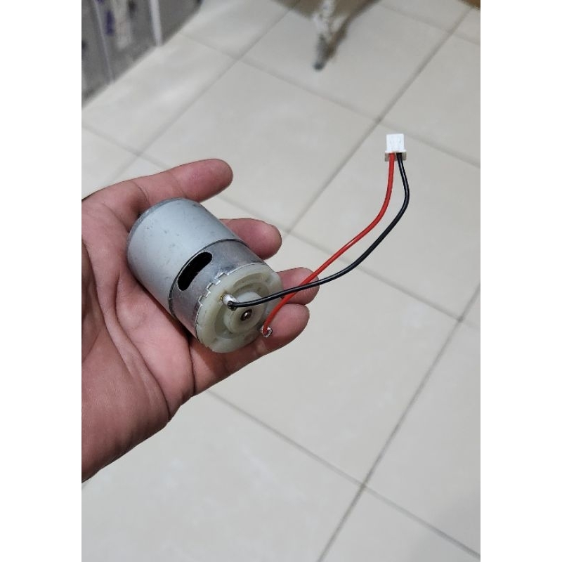 Dinamo Motor Ayunan Listrik