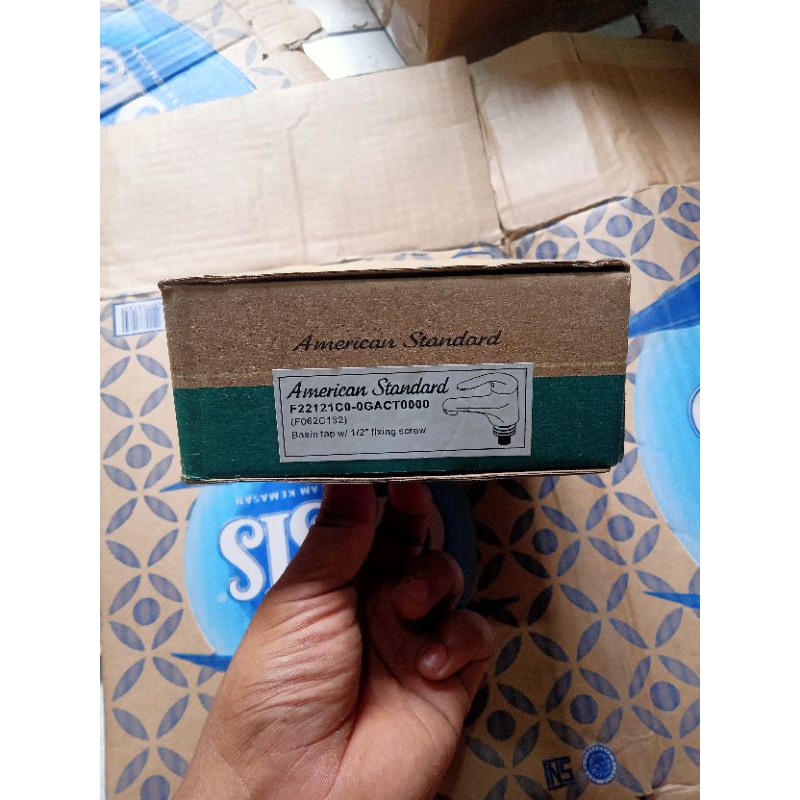 kran wastafel american standart ( baru )