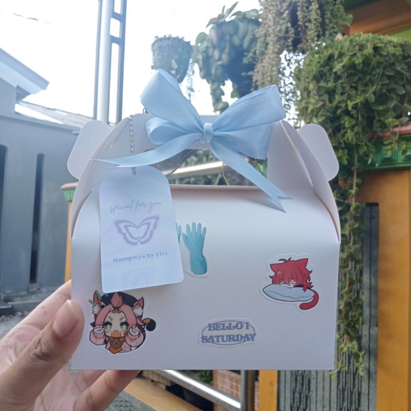 

Gable Box lucu dan aesthetic (Gift Box) - Include Stiker dan Random Snack