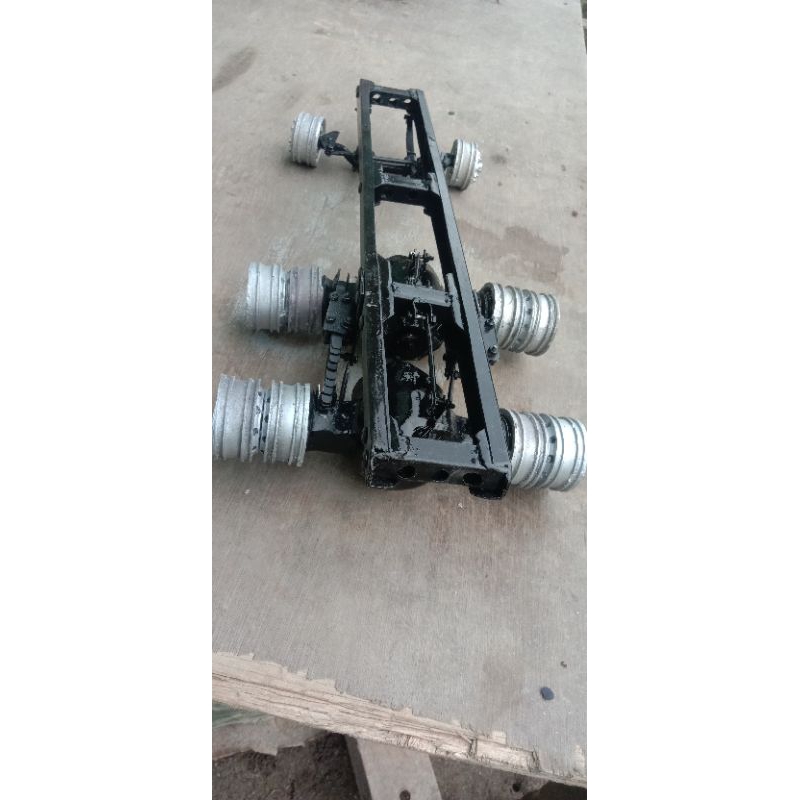 sasis head trailer skal 14