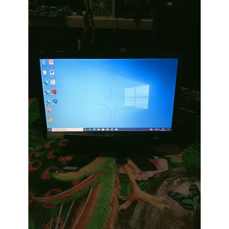 monitor Acer led 16 inch wide