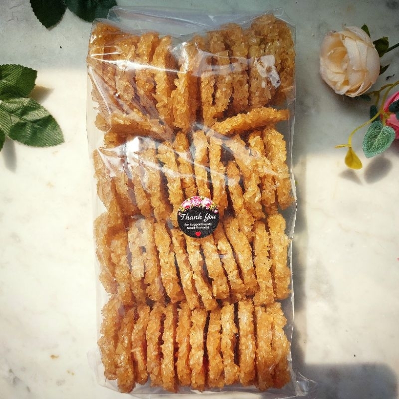 

RENGGINANG MANIS MENTAH ISI 50PCS / MAKANRINGAN / SNACK / MAKANTRADISIONAL / CEMILAN