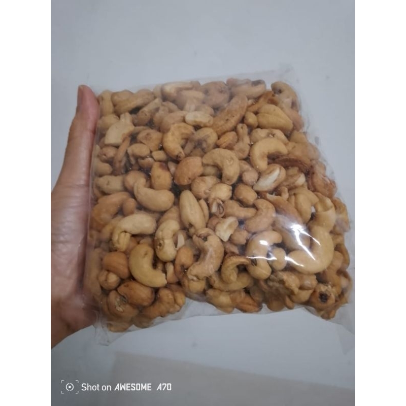 

Kacang Mede Matang Asin 500 gr