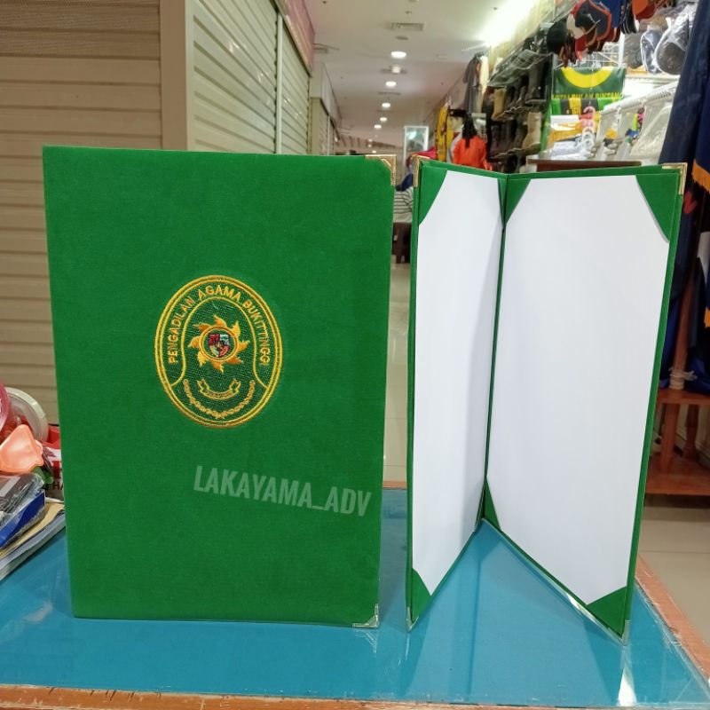 

map beludru logo pengadilan agama proses bordir komputer