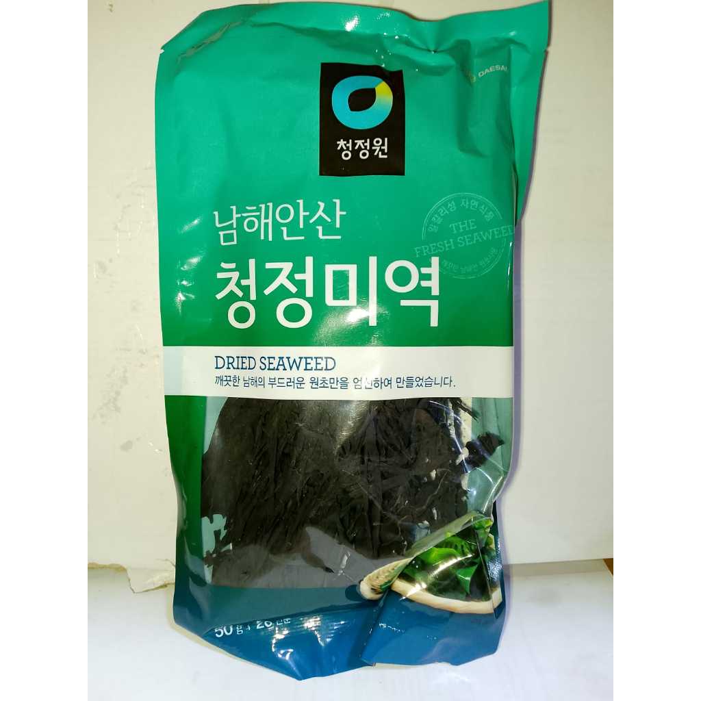 

Dried Seaweed / Rumput Laut Kering Korea 50 Gram/rumput laut korea/Chung Jung One Dried Seaweed 50gr rumput laut daesang korea 50 gr