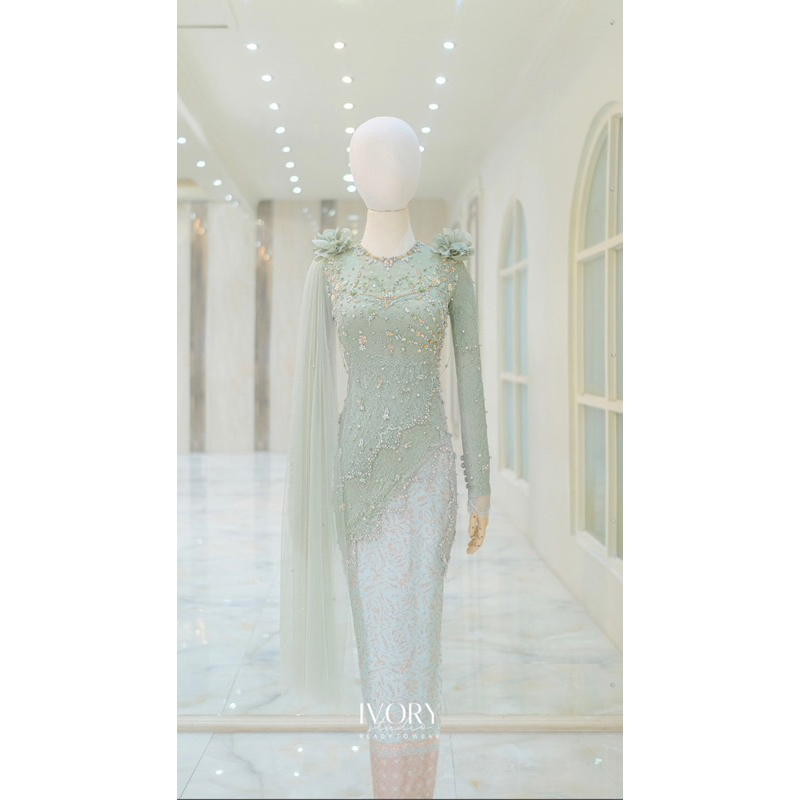 Kebaya Ivory Studio FOR RENT (UNTUK SEWA)