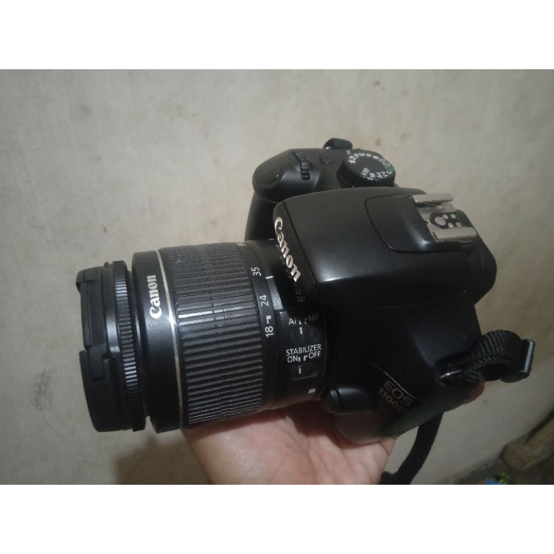 Kamera Canon 1100D