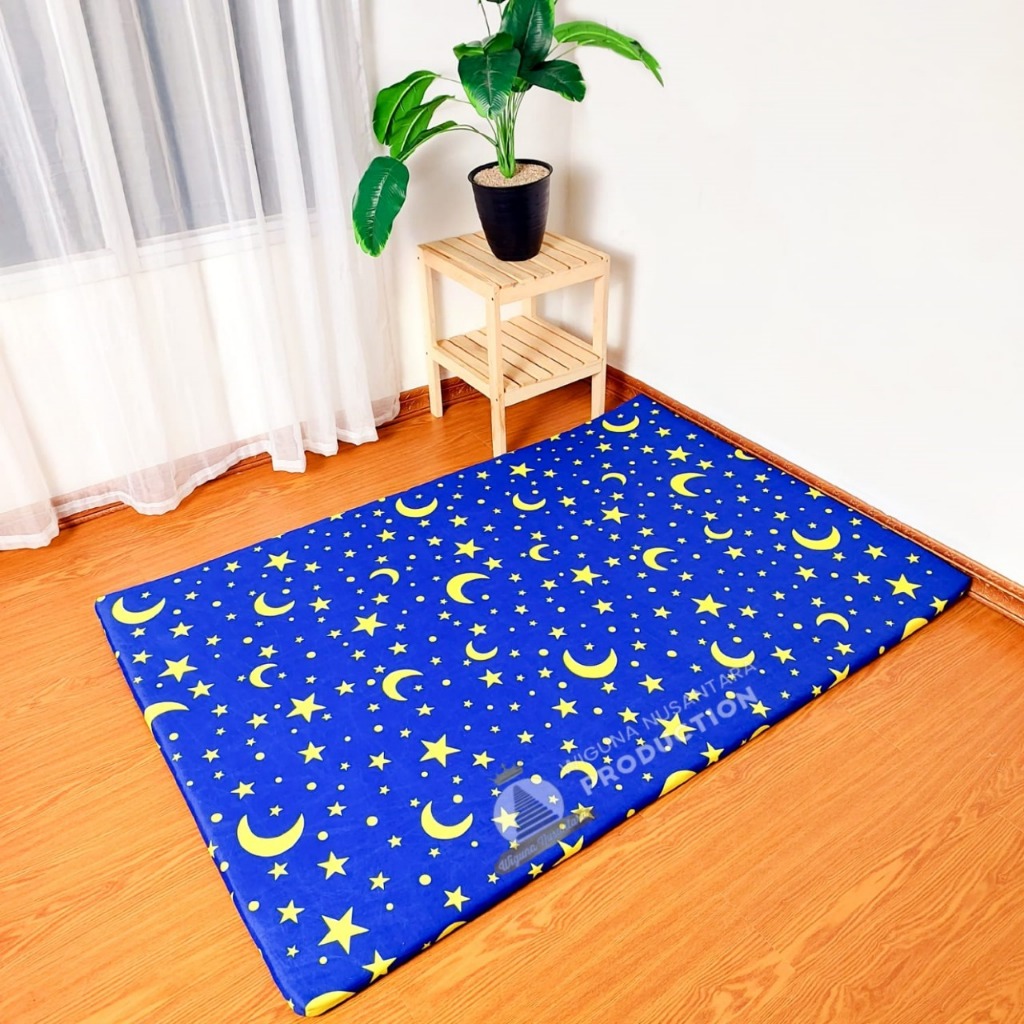 RB Kasur Busa Karakter 150 x 100 x 3 cm AST