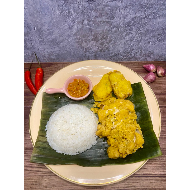 

Nasi Ayam Geprek Pipi Kitchen