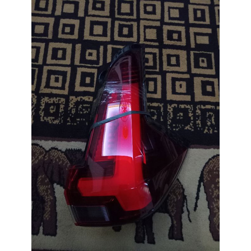 stoplamp xpander 2022 2023 original