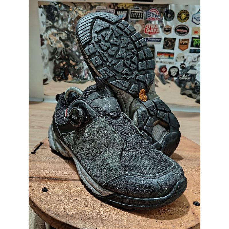 sepatu gunung lafuma