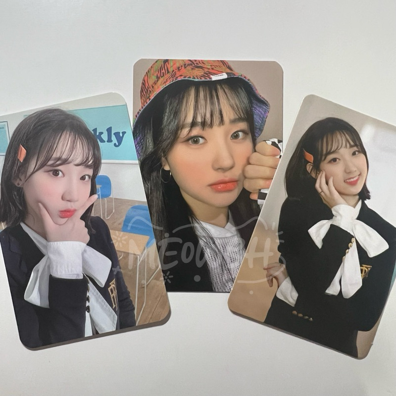 weeekly photocard pc jihan jiyoon bene benefit mmt we play album we are kpop girlgroup