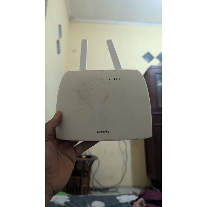Tenda Router Wifi 4G LTE  all operator