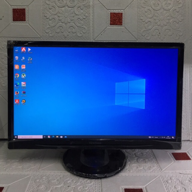 MONITOR VIEWSONIC 22INCI LED MONITOR WIDE SCREEN JERNIH BANGET NO MINUS