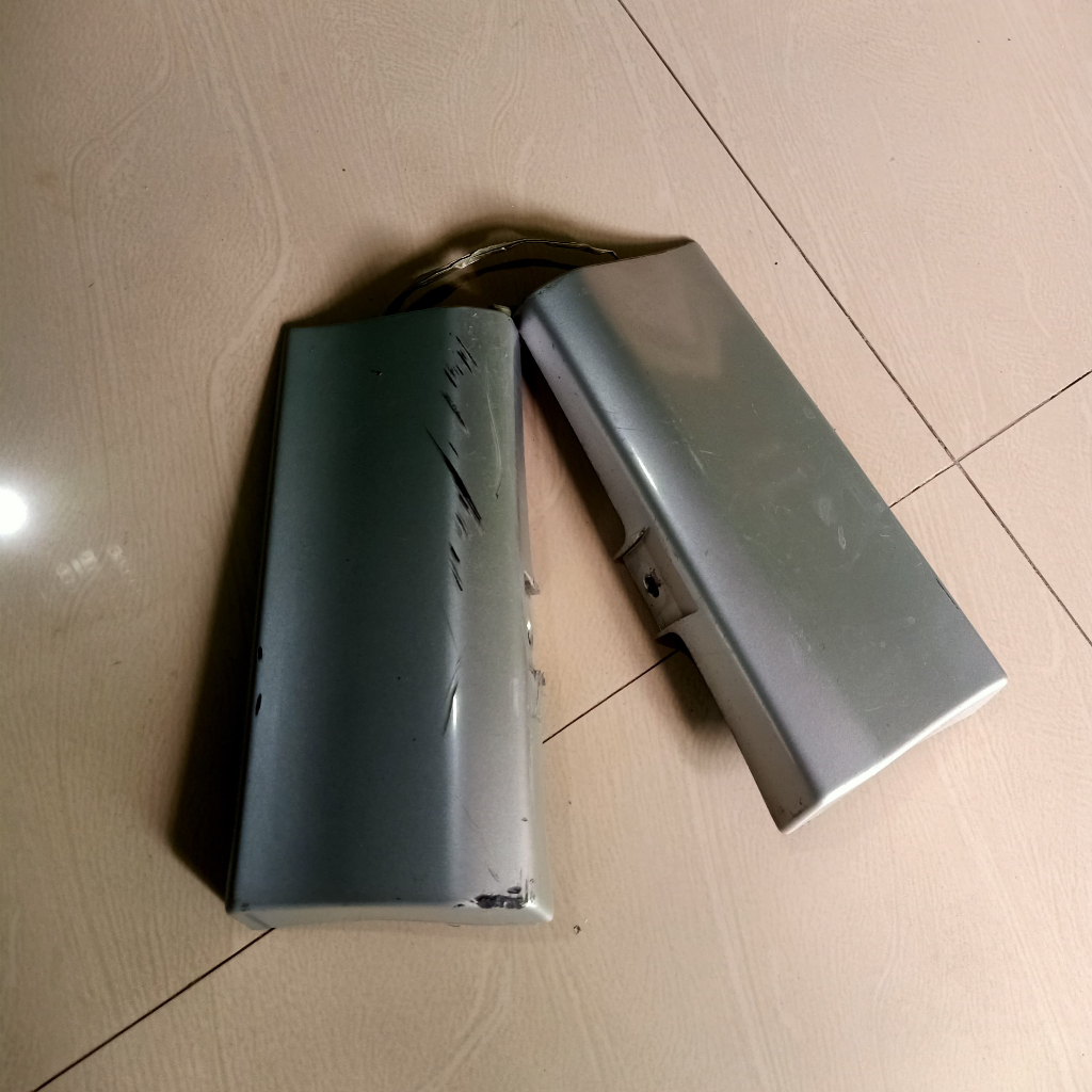 Moulding Belakang Rear Daihatsu Luxio