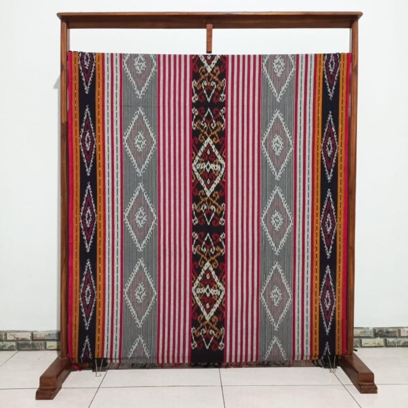 Kain Blangket Artomoro Ethnic