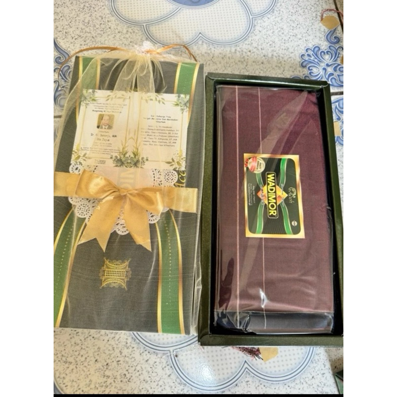 SOUVENIR SARUNG WADIMOR SABLON TAHLIL HAUL KHITAN
