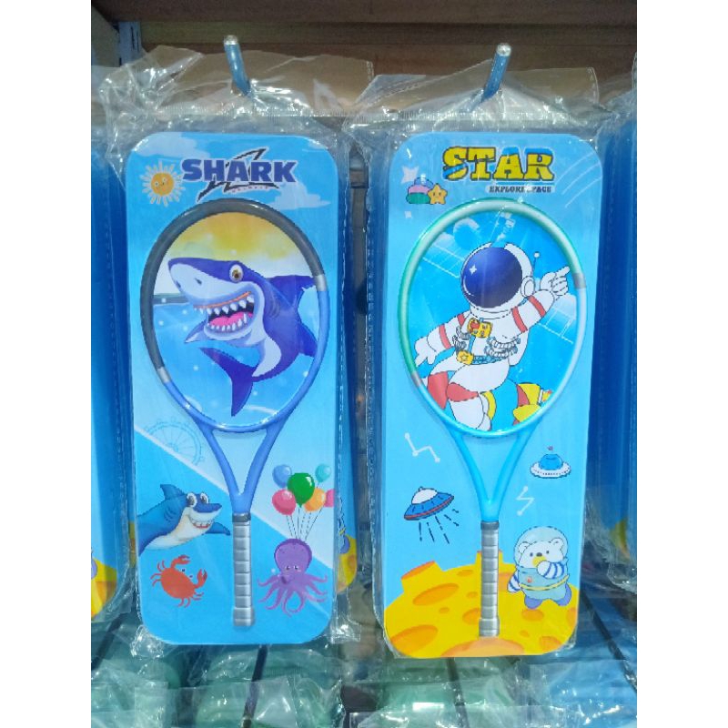 

Kotak Pensil Bahan Seng BE1012
