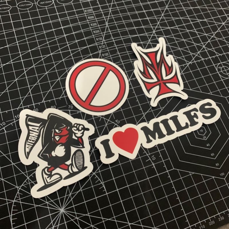 

STIKER PACK BAND HARDCORE | AIR MILFS MATERNA | STIKER HELM STIKER MOTOR STIKER LAPTOP STIKER HP