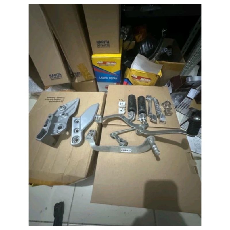 Paket Step Fostep Depan Belakang Vixion Old Operan Gigi Porseneling Vixion Old Plus Dudukan Step Dep