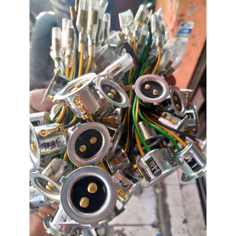 fiting lampu depan Yamaha Mio bisa buat Mio j Jupiter z