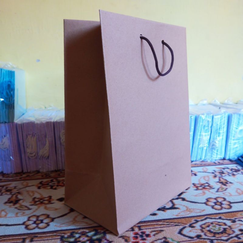 

Paperbag Kraft 150gsm uk. 20cm*10cm*26cm