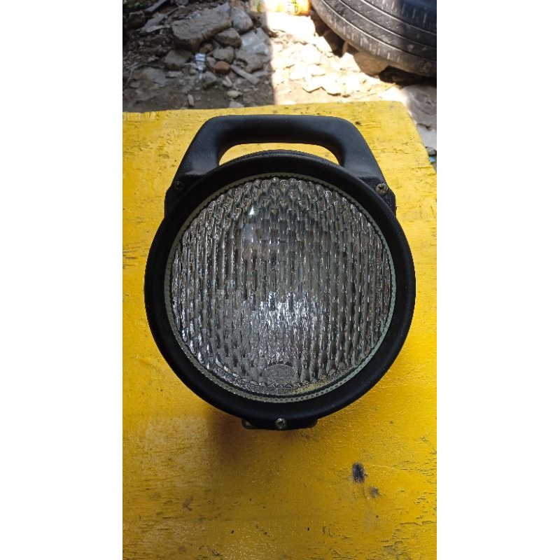lampu tembak sorot hella model matador
