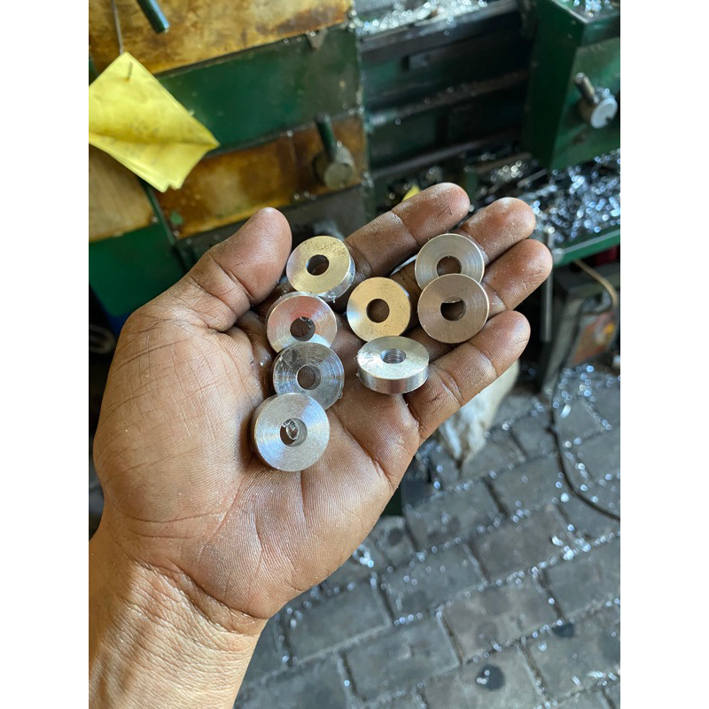 spacer boshing OD 20mm ID 8mm