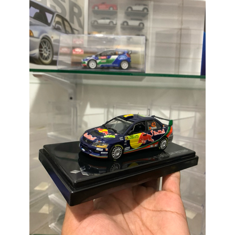 Lancer Evo IX 9 skala 1:43 rally redbull diecast
