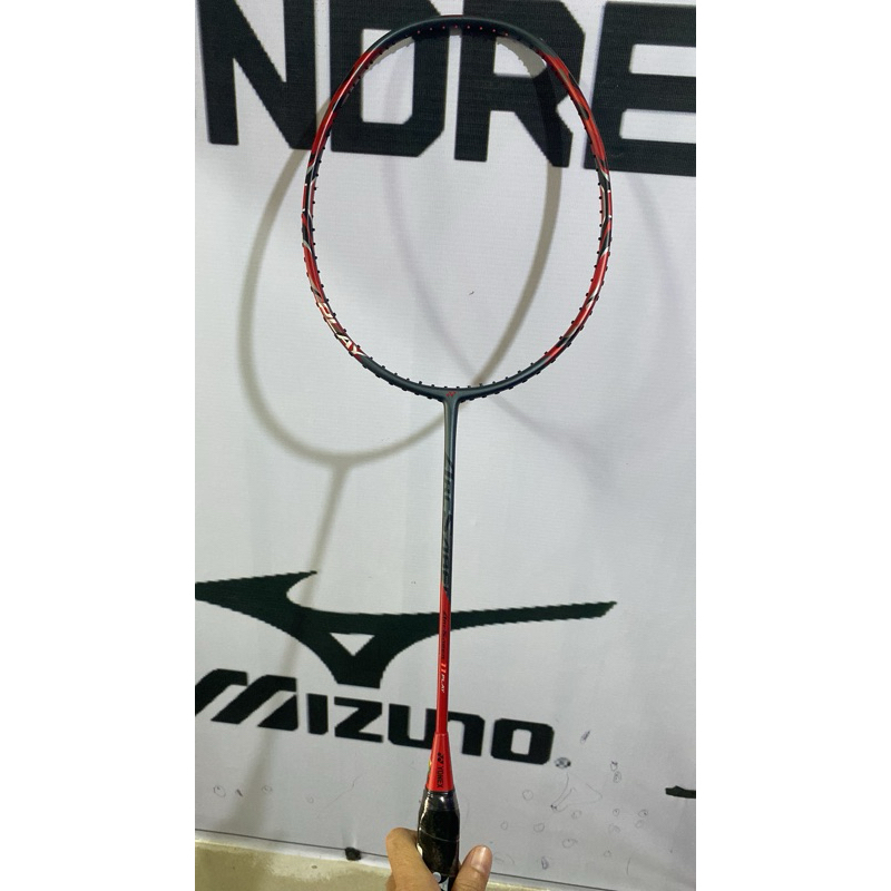 yonex arcsaber 11 ply