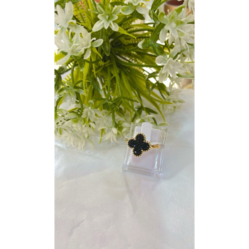 Cincin Bunga Titanium Wanita terbaru