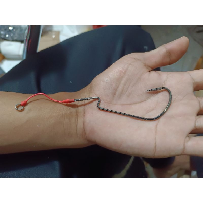 WORM HOOK 7/0 + TALI KEVLAR