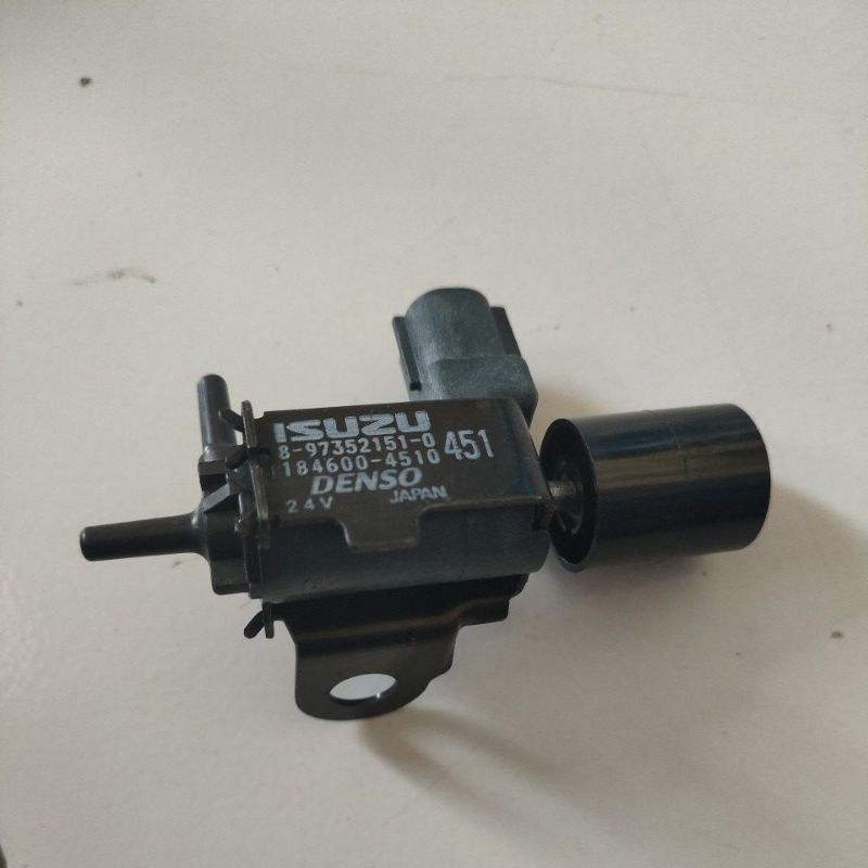 idle up AC ISUZU 24 VOLT original