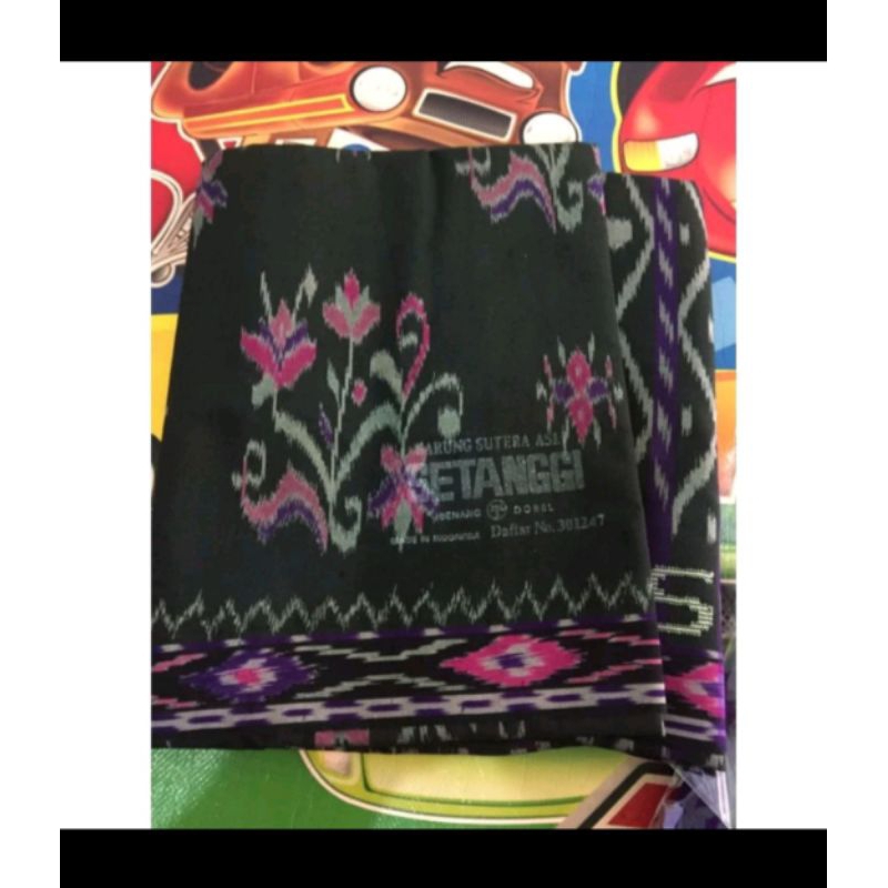 BHS MST setanggi full sutera jadul. Kondisi seken minus ada lubang kecil dibagian bawah tp dijahit a