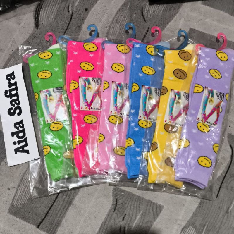 KAOS KAKI PANJANG ANAK TK /KAOS KAKI SELUTUT