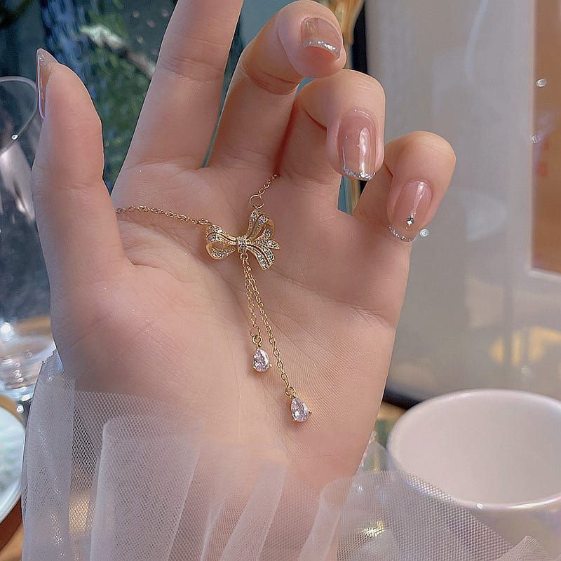 Kalung Titanium Pita Rantai Panjang Indah