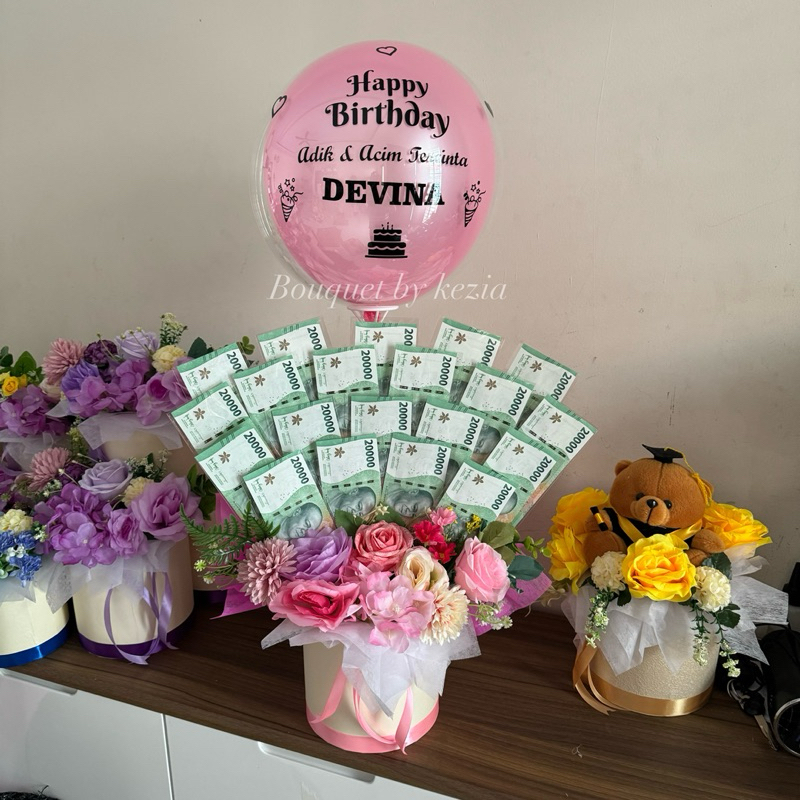 (Ready stok) bloombox Kerangka balon buket uang (belum termasuk uang) 10 -20 lembar uang bucket ball
