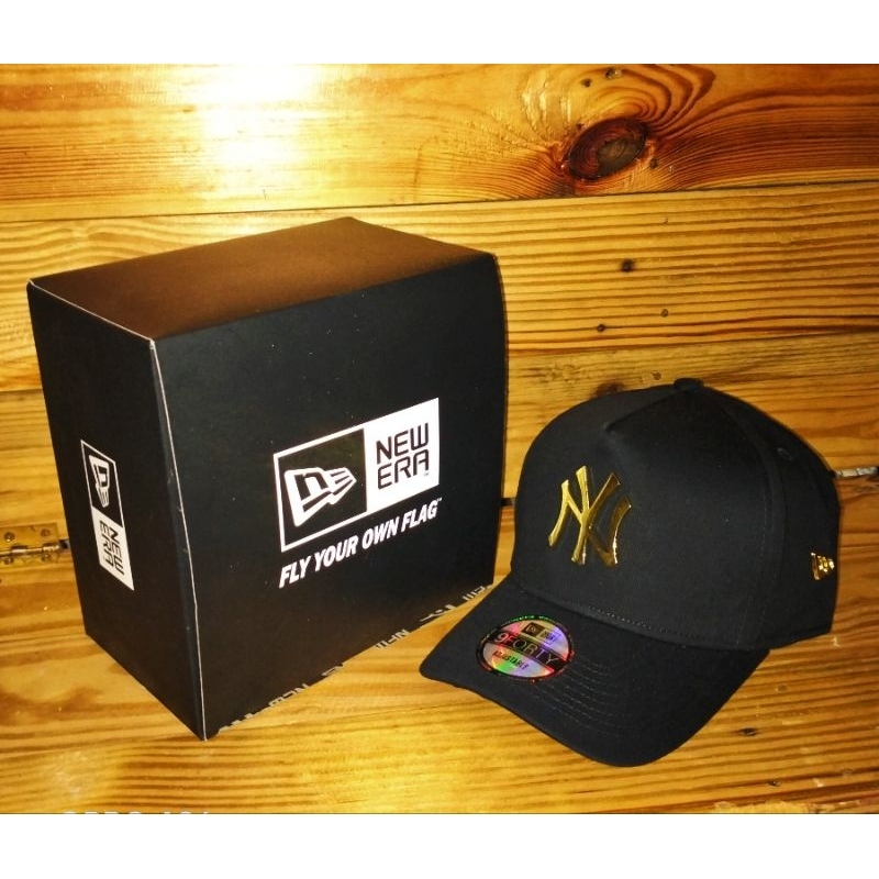 Logo NY Besi Gold Kain Hitam Topi Snapback Premium Pria Wanita Grade Mirror COD