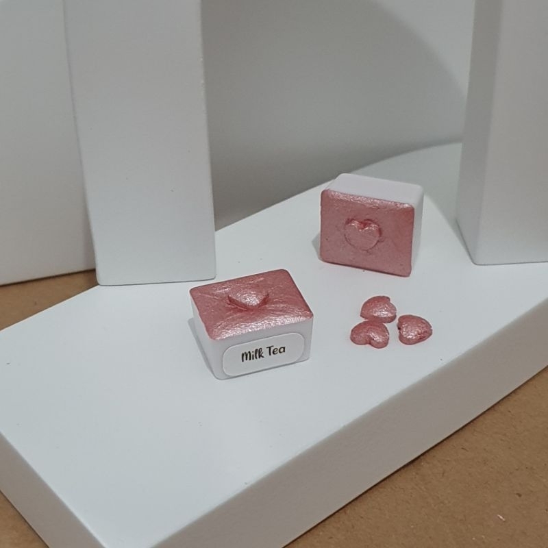 

Decoreating | Milk Tea - Handmade Watercolor