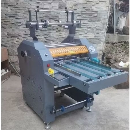 

Autocut 720mm Mesin Laminasi Panas 72cm Laminator INV H720C Auto Cut Auto Line Innovatec Thermal Laminating Machine