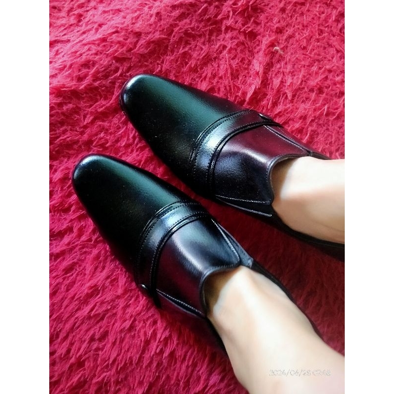 [PRELOVED] SEPATU FORMAL WANITA SEMI BOOT SIZE 36 MERK HERTZ