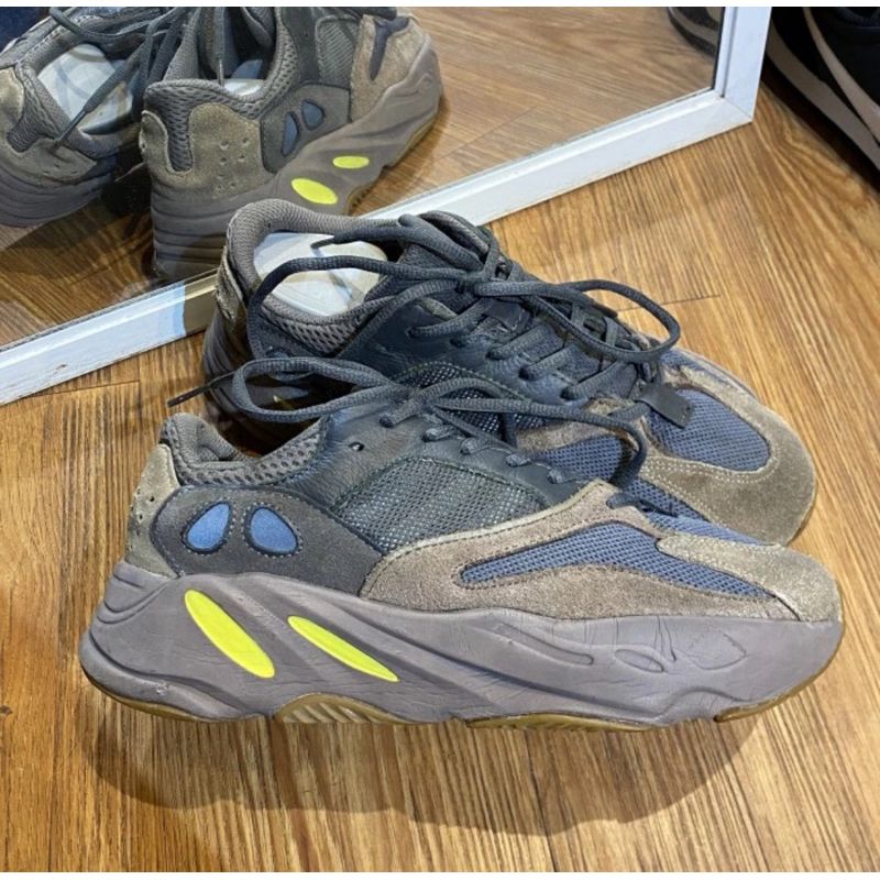 Adidas yeezy 700 v1 mauve reflective murah meriah - size 41 26cm